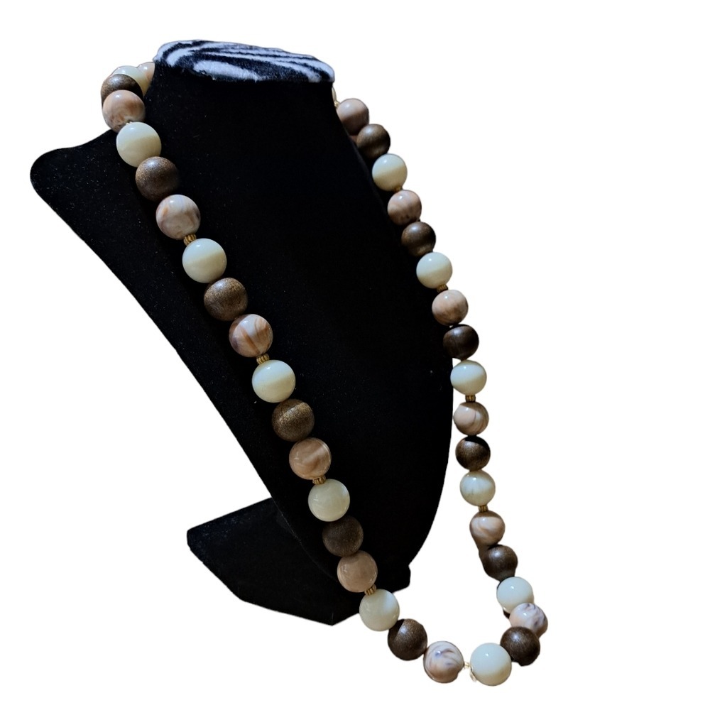 Women's Handmade Brown &‎ Beige Acrylic & Wooden Round Beads Size 13.5 In…